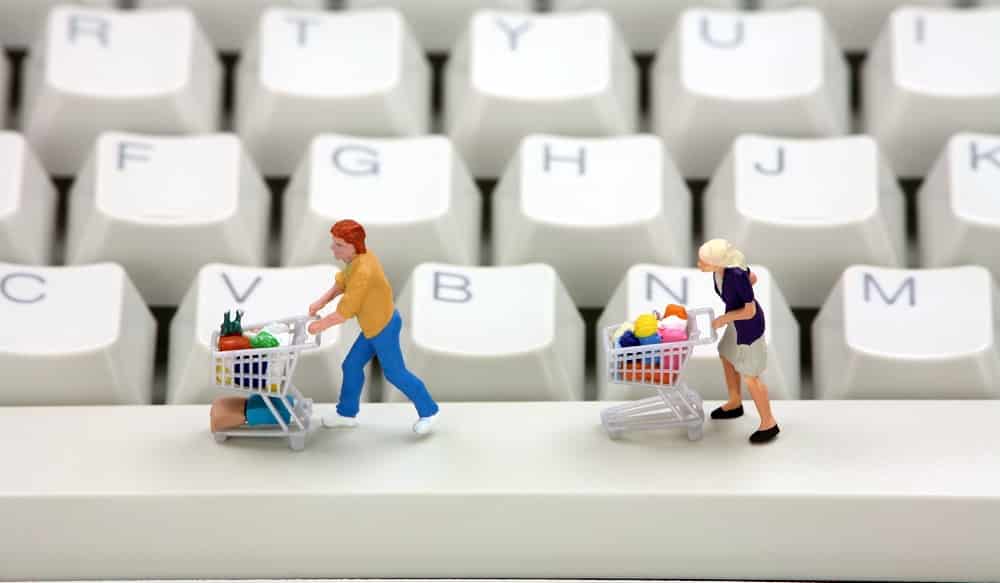 Как превратить посетителя в покупателя. Инфографика